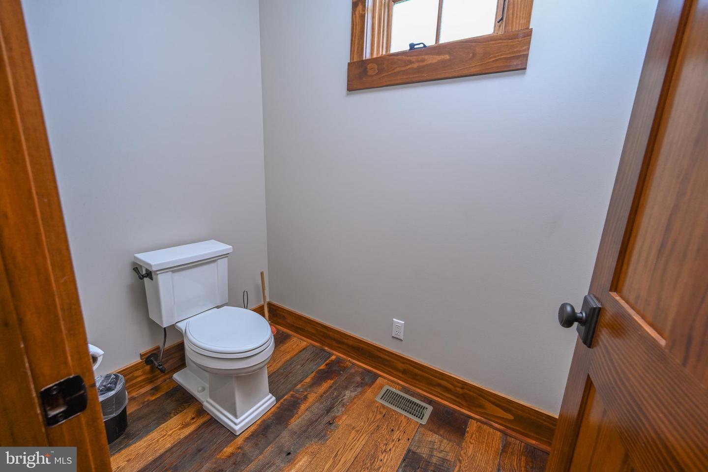47 Holy Cross Property Photo 29