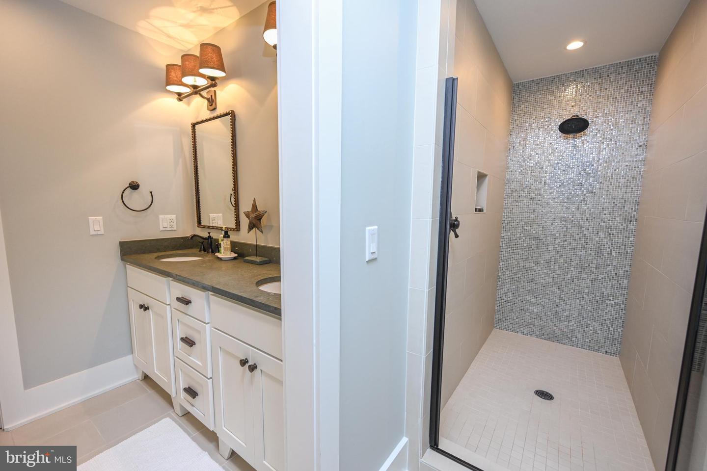 47 Holy Cross Property Photo 46