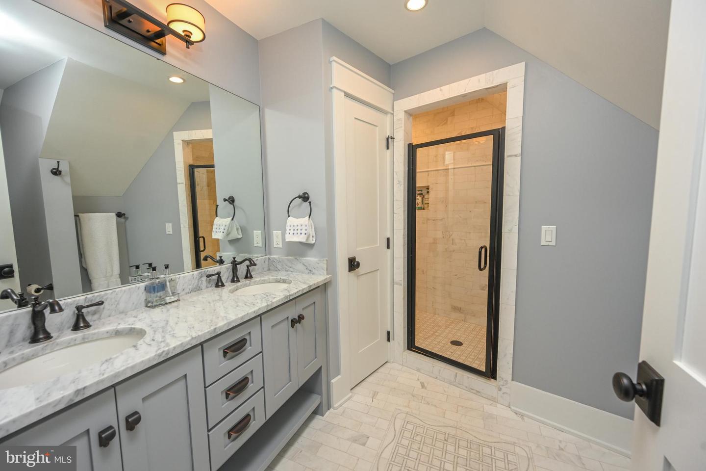 47 Holy Cross Property Photo 54