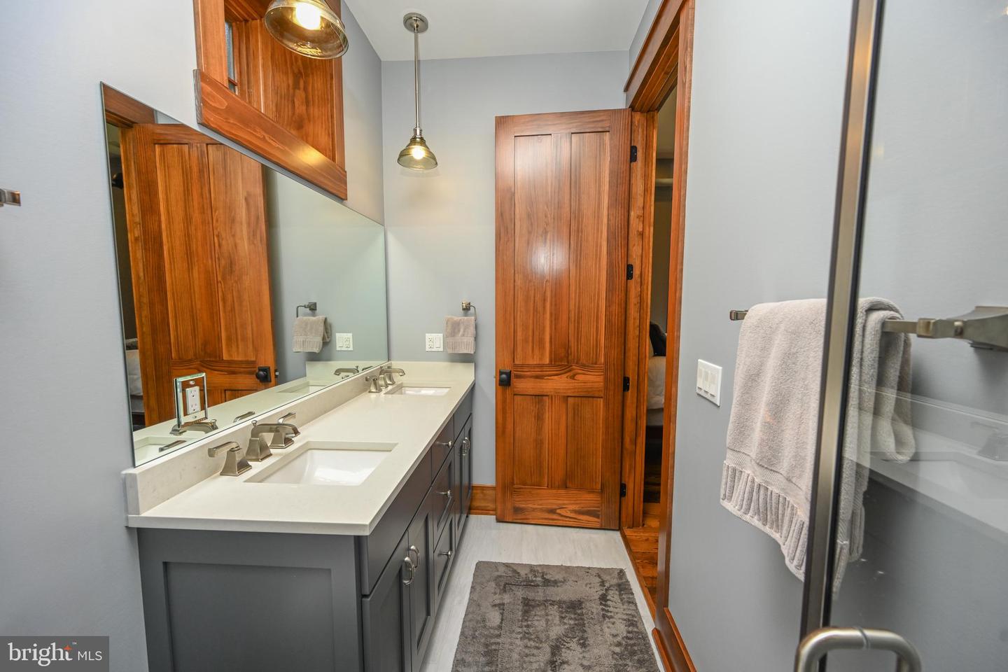 47 Holy Cross Property Photo 75