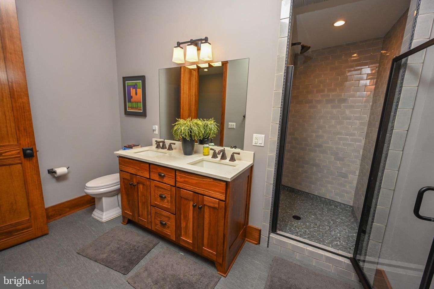47 Holy Cross Property Photo 78