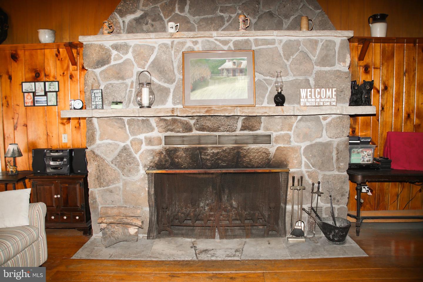 725 Candle Tree Ln Property Photo 14