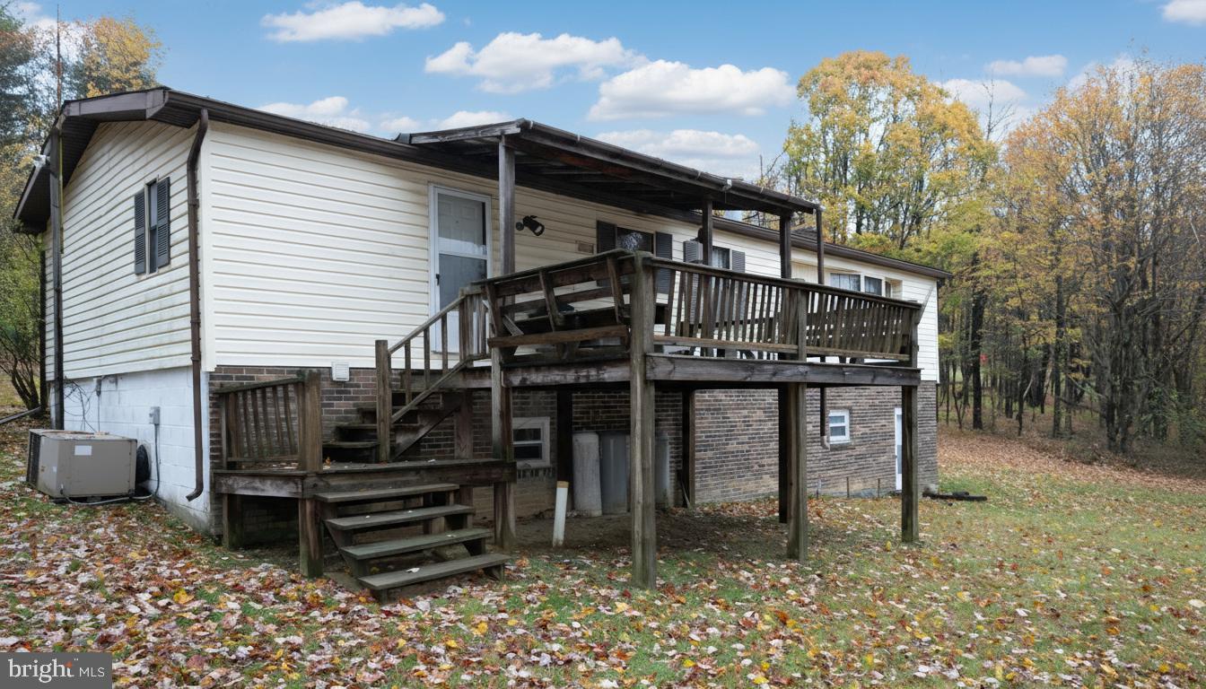 210 Lakeview Dr Property Photo 38