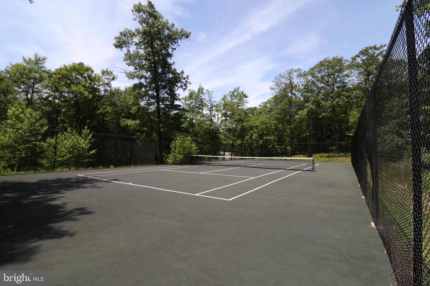 13 Parkside South Ct Property Photo 25