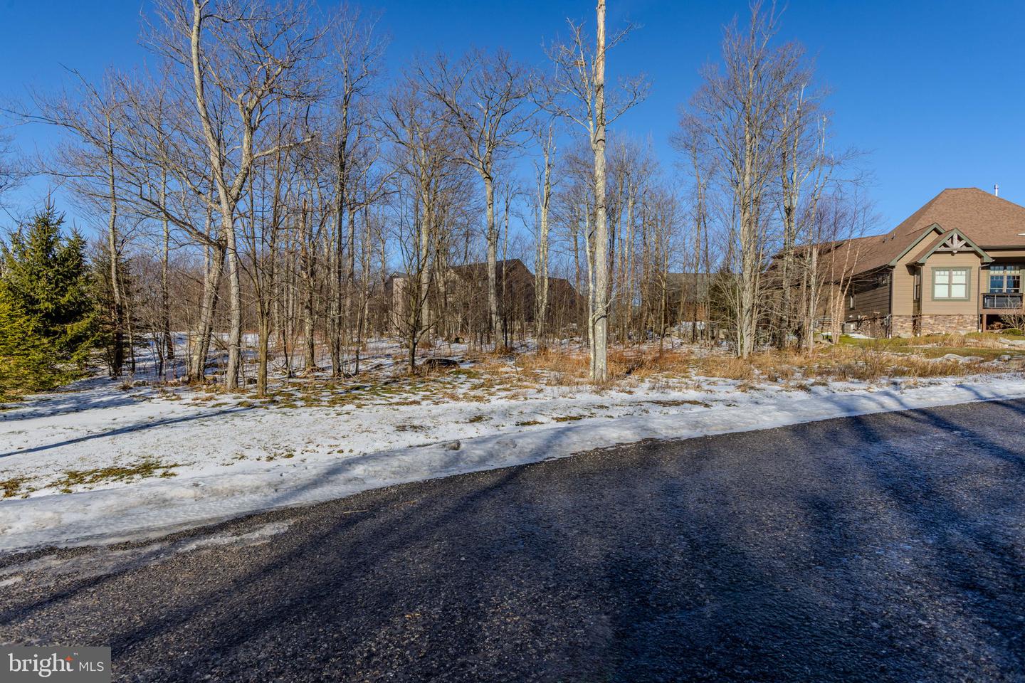 57 North Camp Rd Property Photo 18