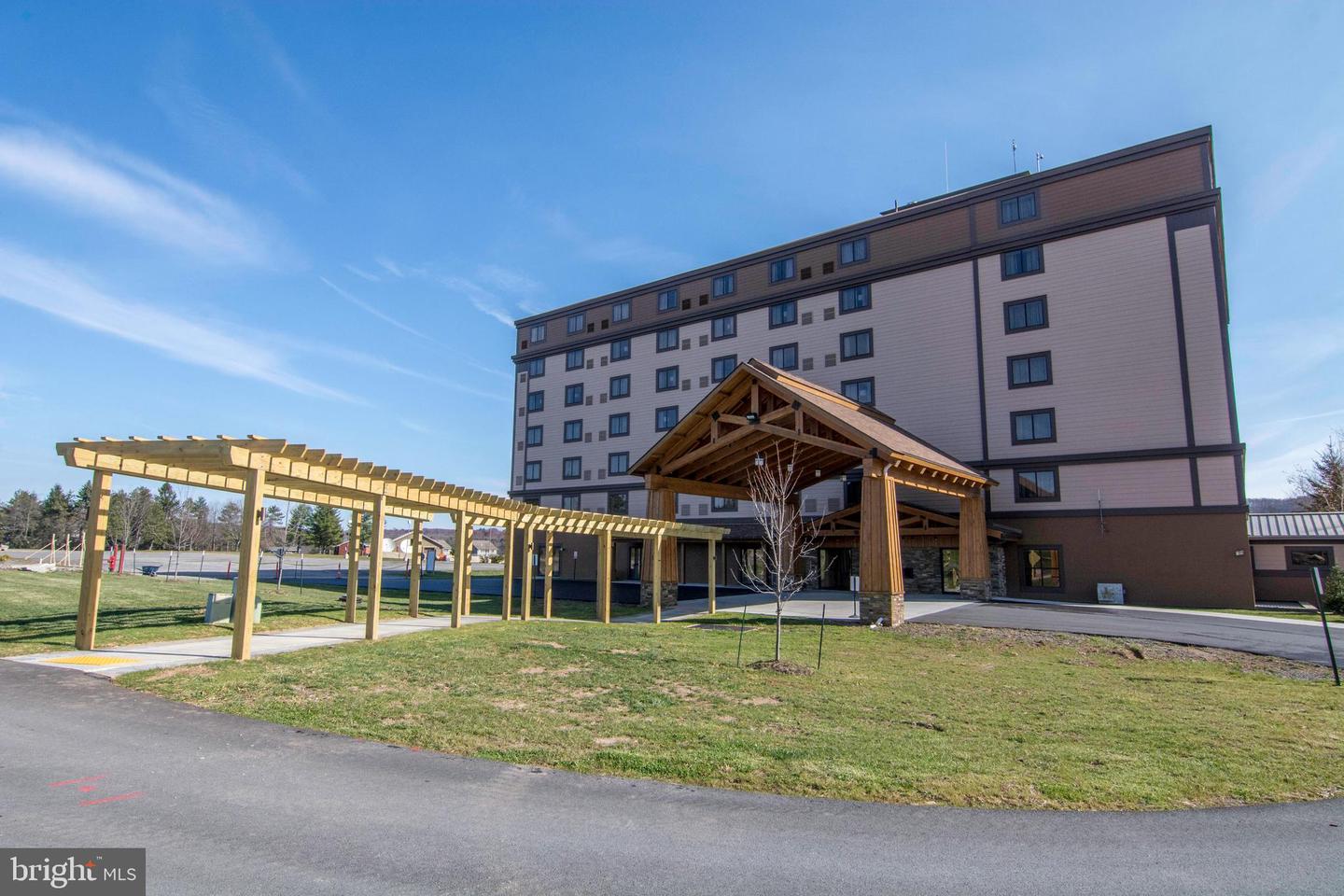290 MARSH HILL #501L