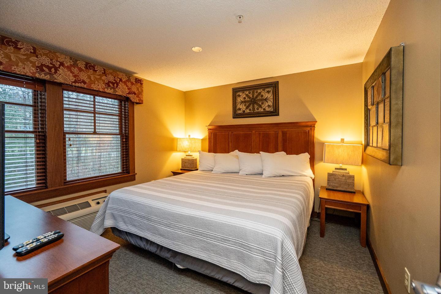 565 Glendale Rd #b206 Property Photo 16