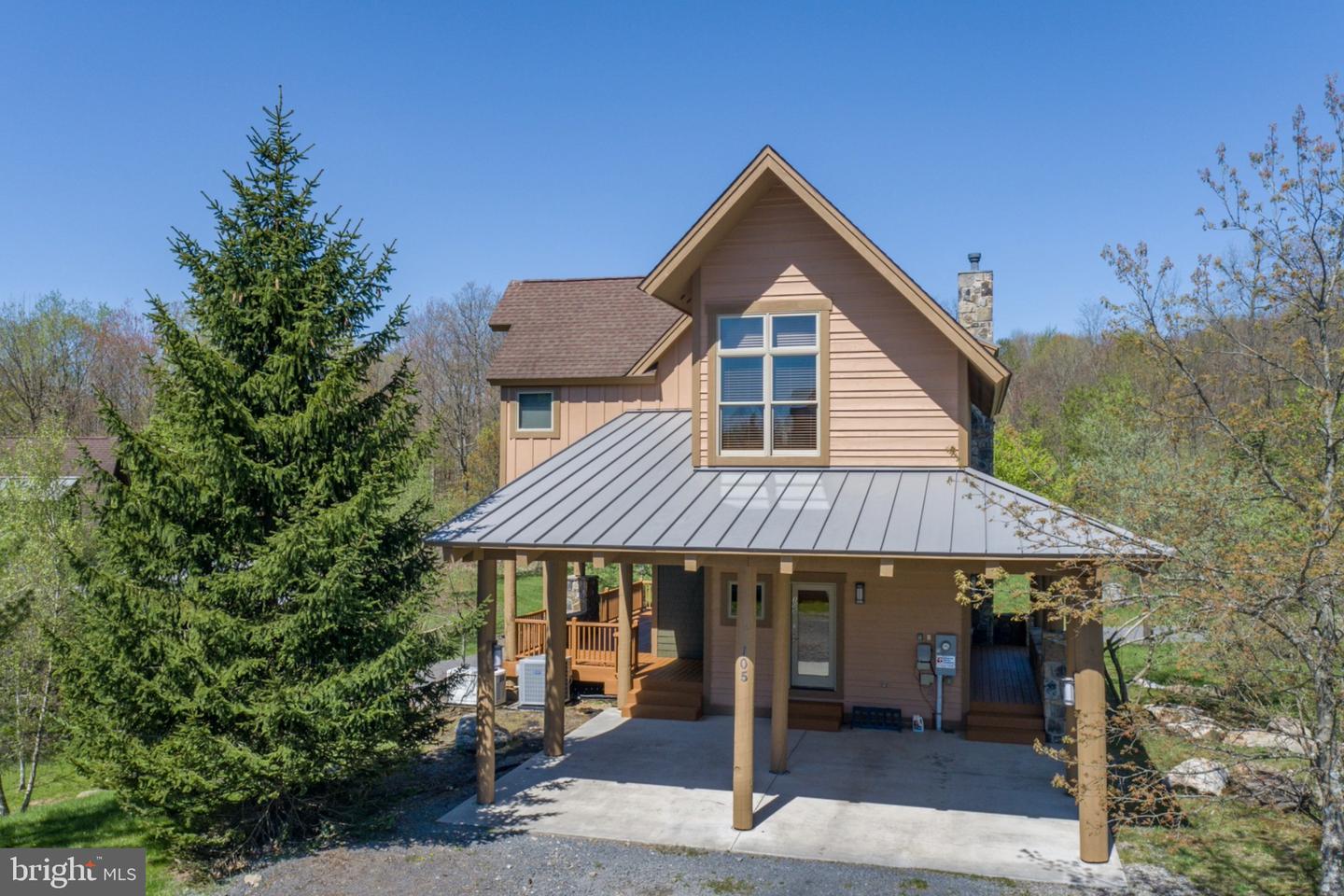 105 Mountain Overlook Court Property Photo 1