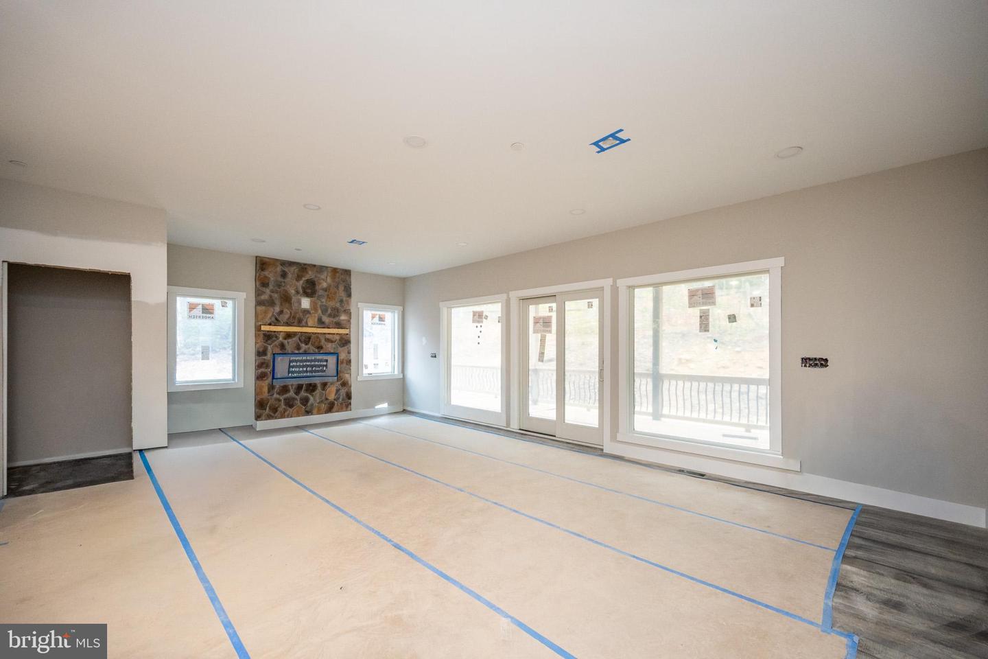 4a Mystic Creek Trl Property Photo 8