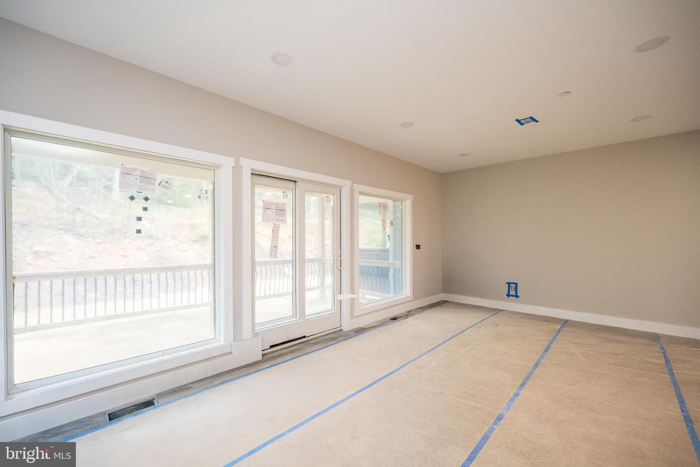 4a Mystic Creek Trl Property Photo 11