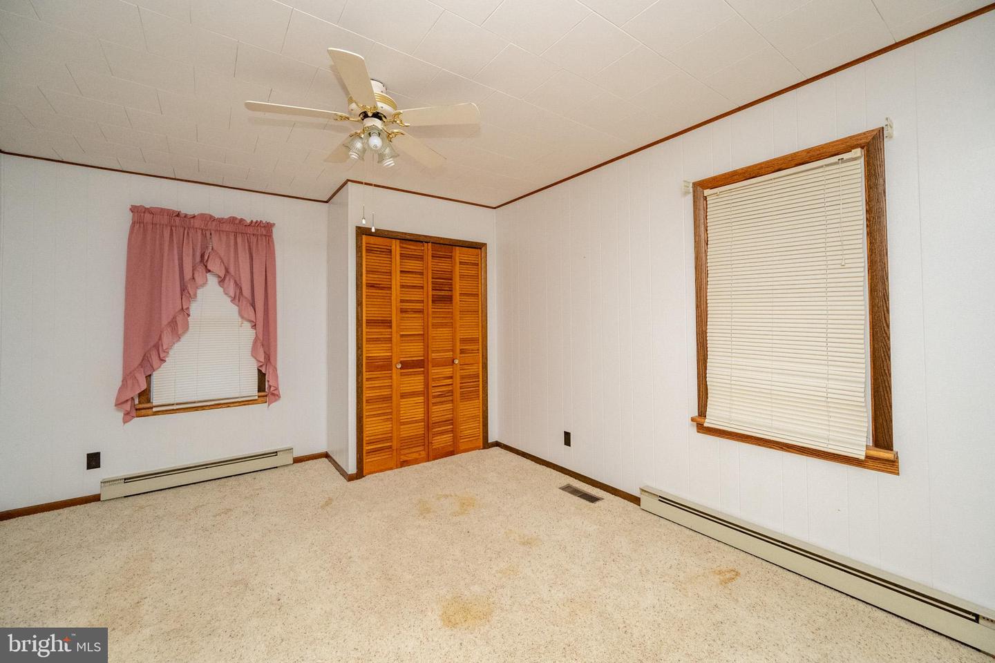 1021 E High St Property Photo 41