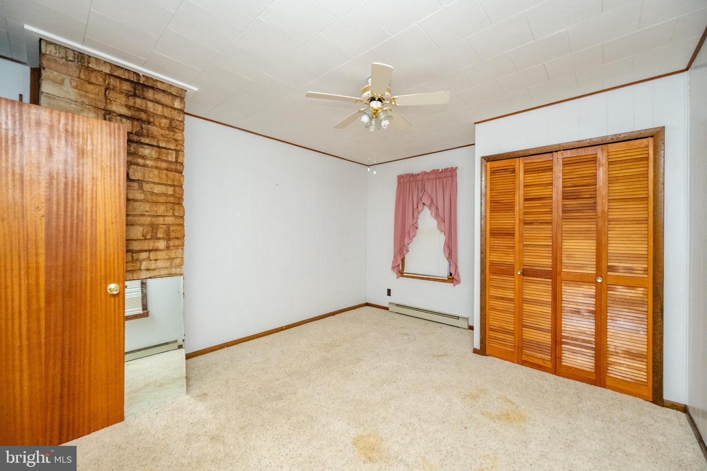 1021 E High St Property Photo 42