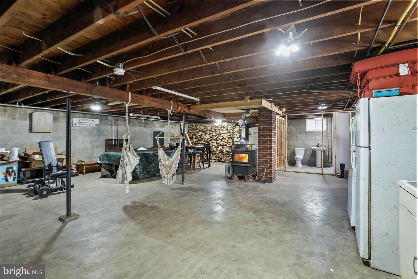 107 Shade Hollow Rd Property Photo 35