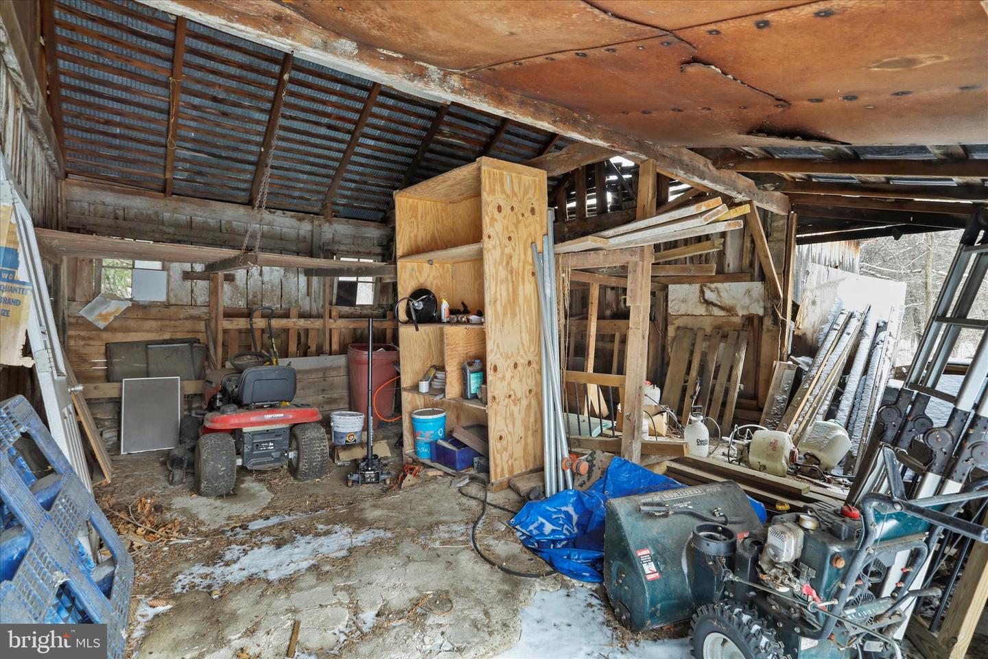 107 Shade Hollow Rd Property Photo 42