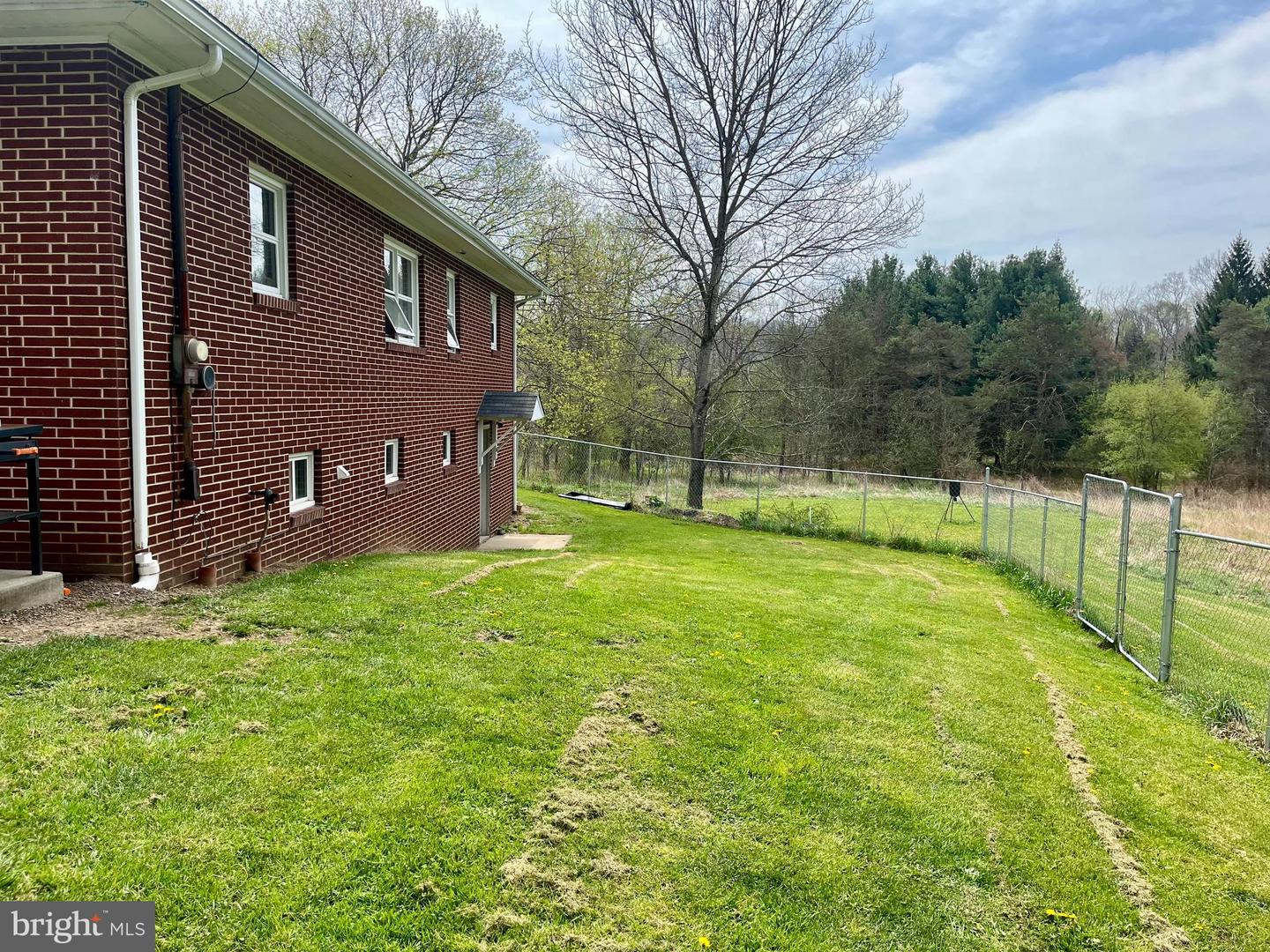 107 Shade Hollow Rd Property Photo 47