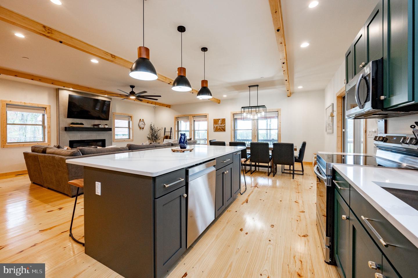 36 Irwin Way Property Photo 14