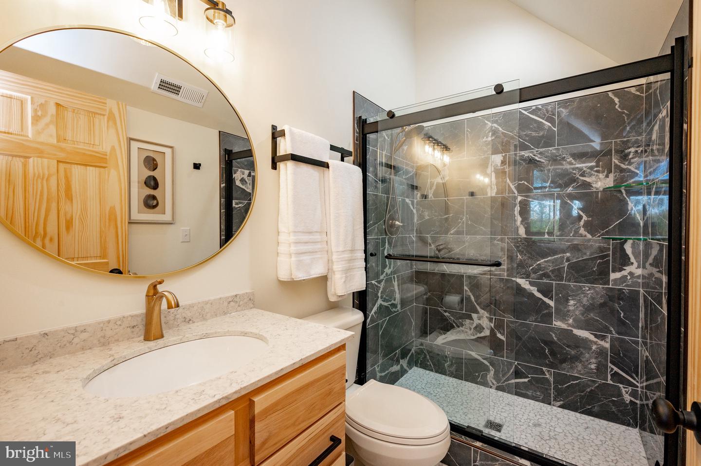 36 Irwin Way Property Photo 35