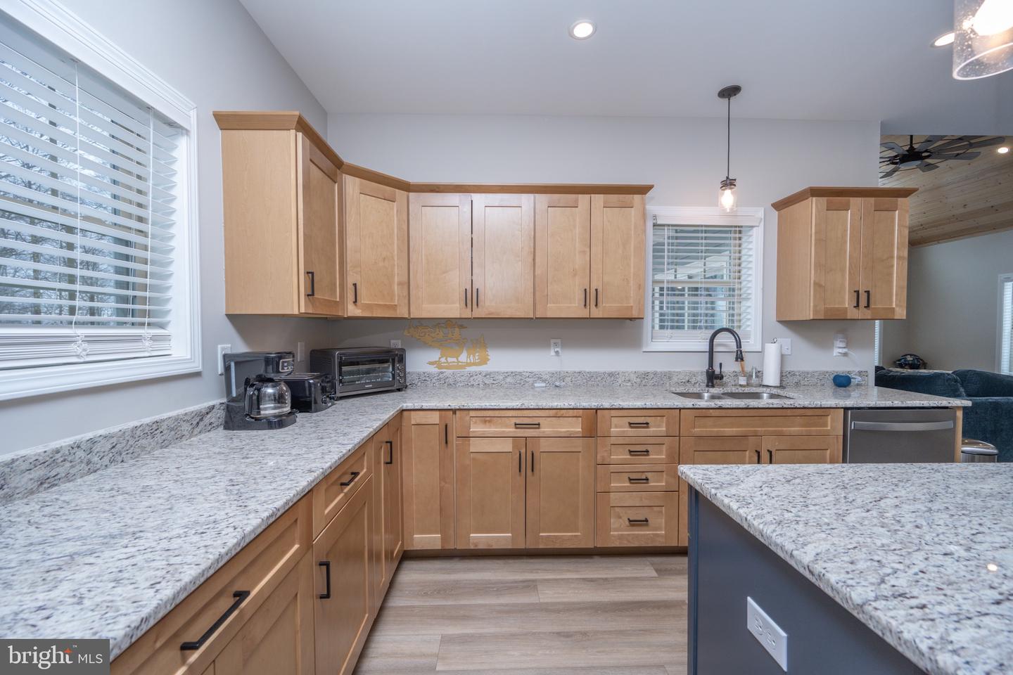 448 Biltmore Vw Property Photo 15