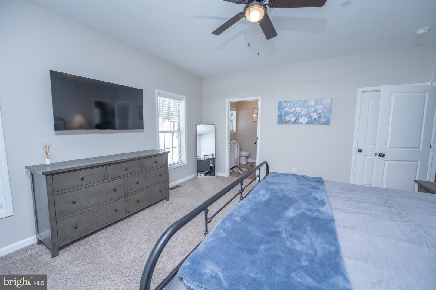 448 Biltmore Vw Property Photo 19