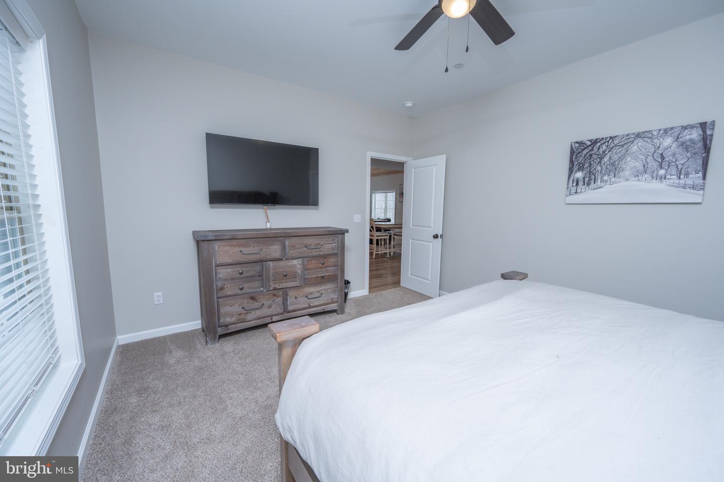448 Biltmore Vw Property Photo 25