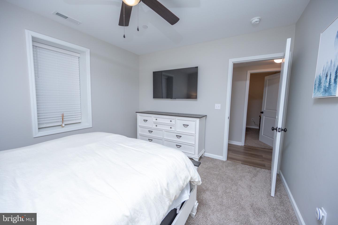 448 Biltmore Vw Property Photo 41