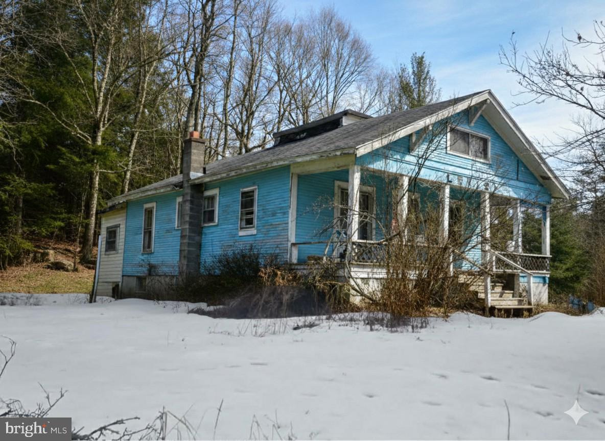 74 Parks Rd Property Photo 1