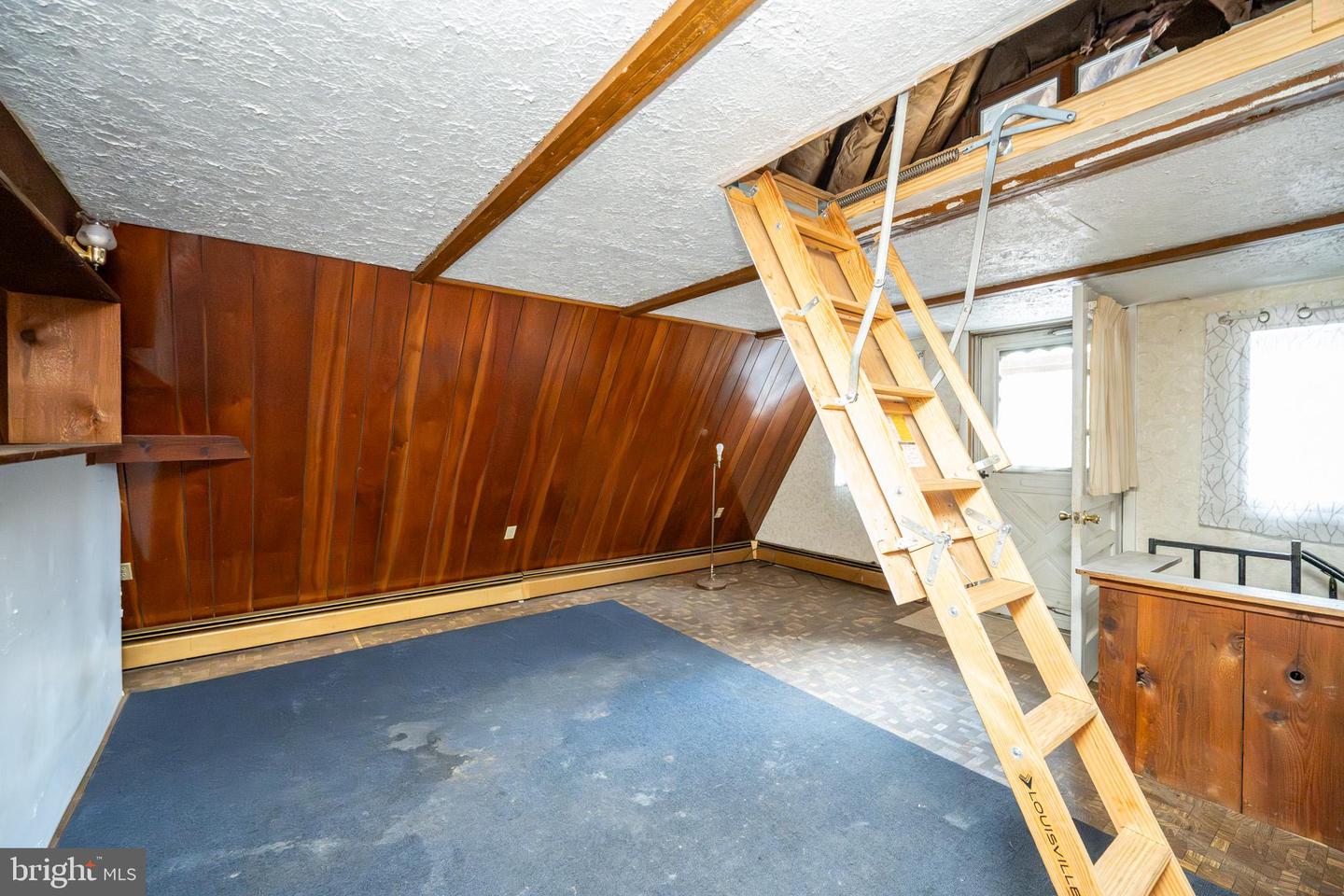 141 Montana Ln Property Photo 8
