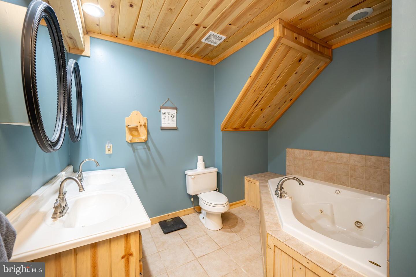 1167 Tall Oaks Dr Property Photo 42