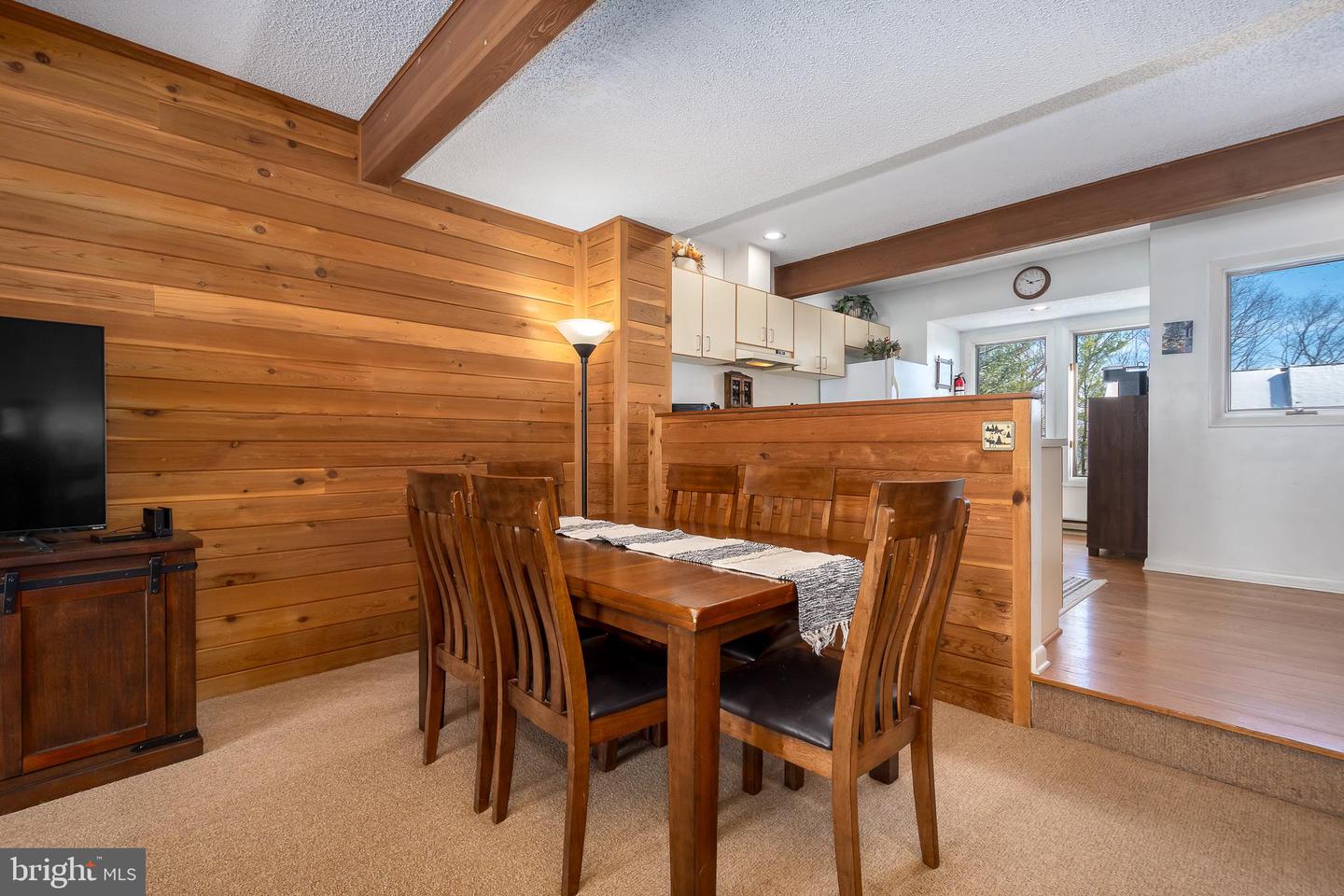 14 Winding Way #18b Property Photo 6