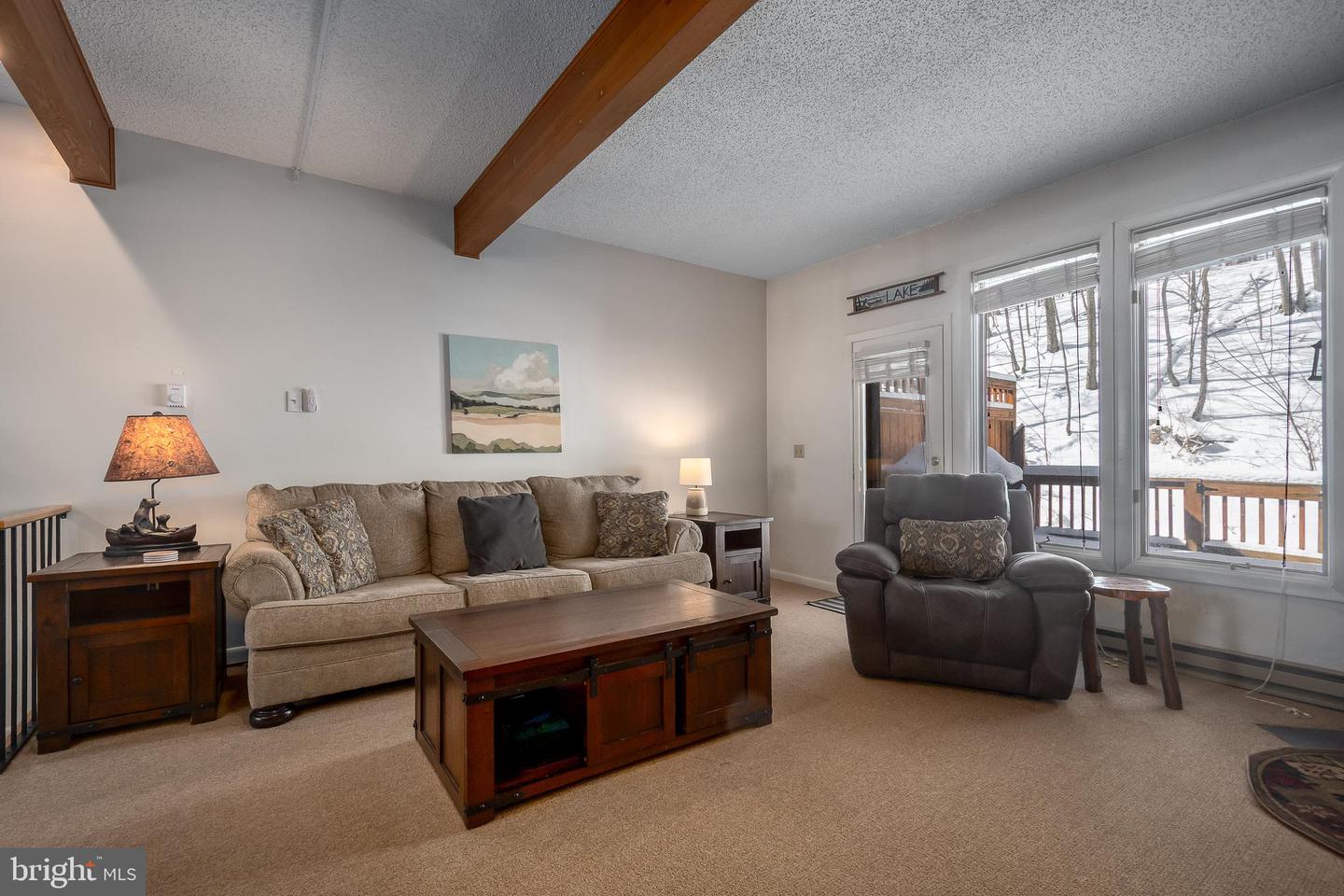 14 Winding Way #18b Property Photo 11
