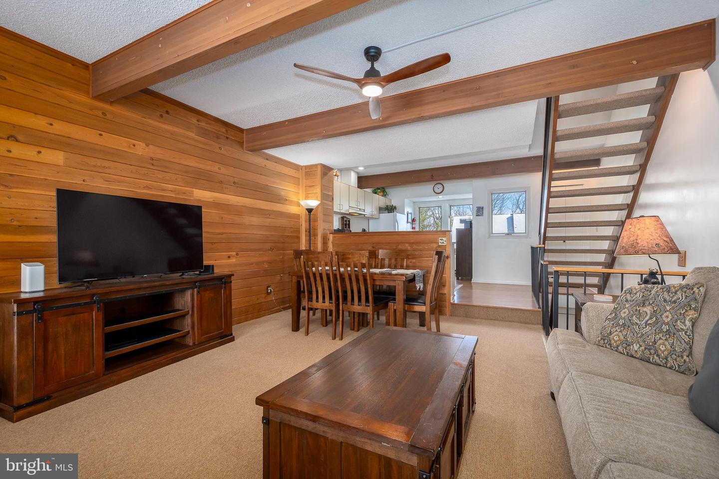 14 Winding Way #18b Property Photo 12