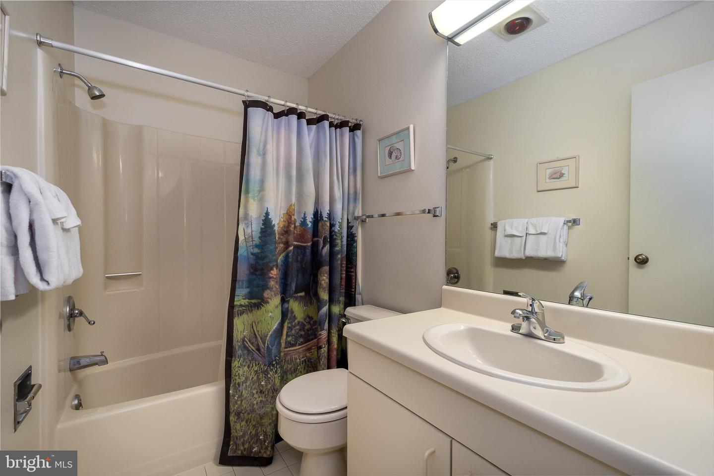 14 Winding Way #18b Property Photo 13