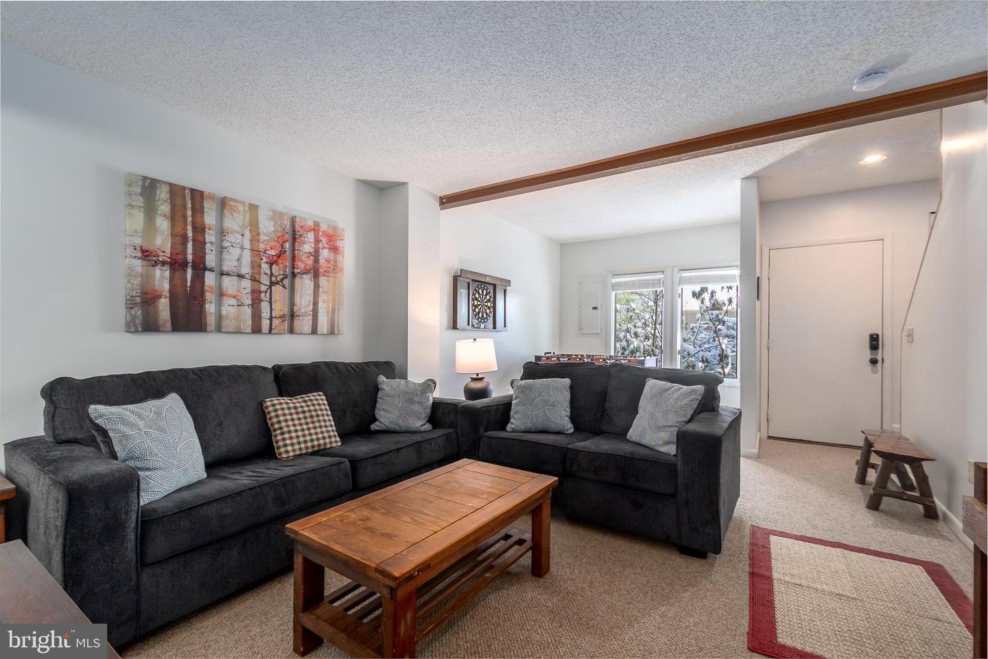 14 Winding Way #18b Property Photo 21