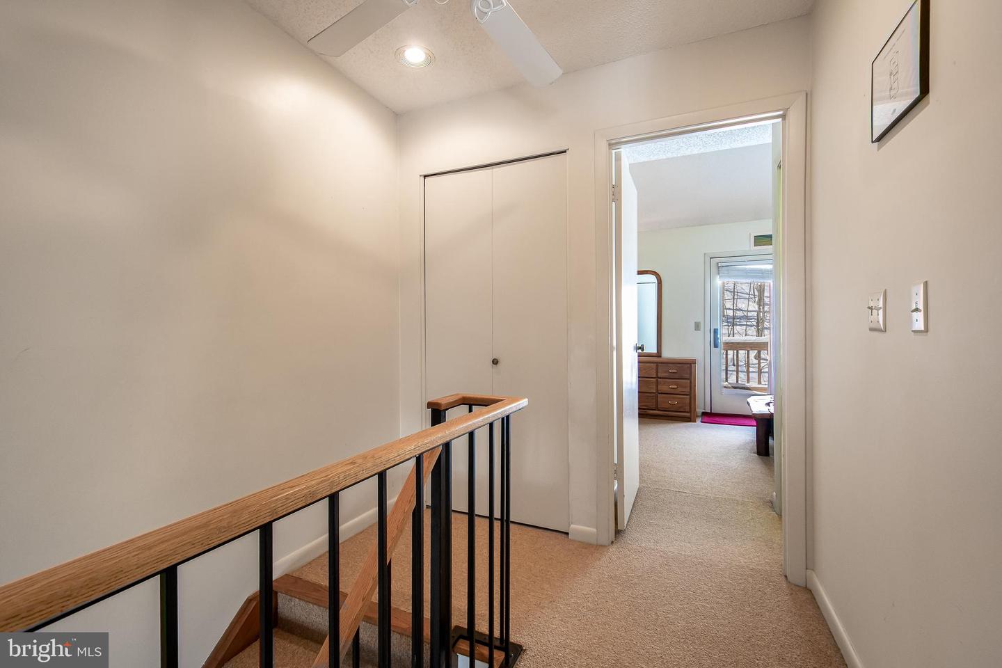 14 Winding Way #18b Property Photo 28