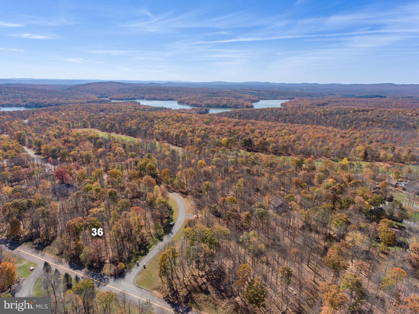 36 Fern Loop Property Photo 8