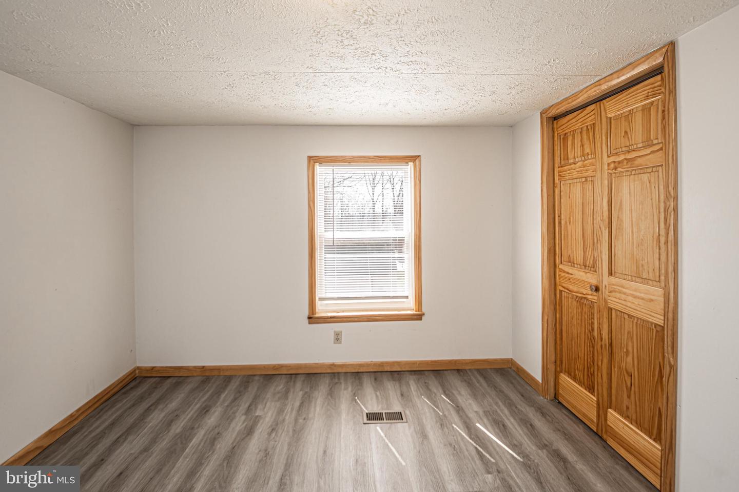 51 Old Blocher Rd Property Photo 6