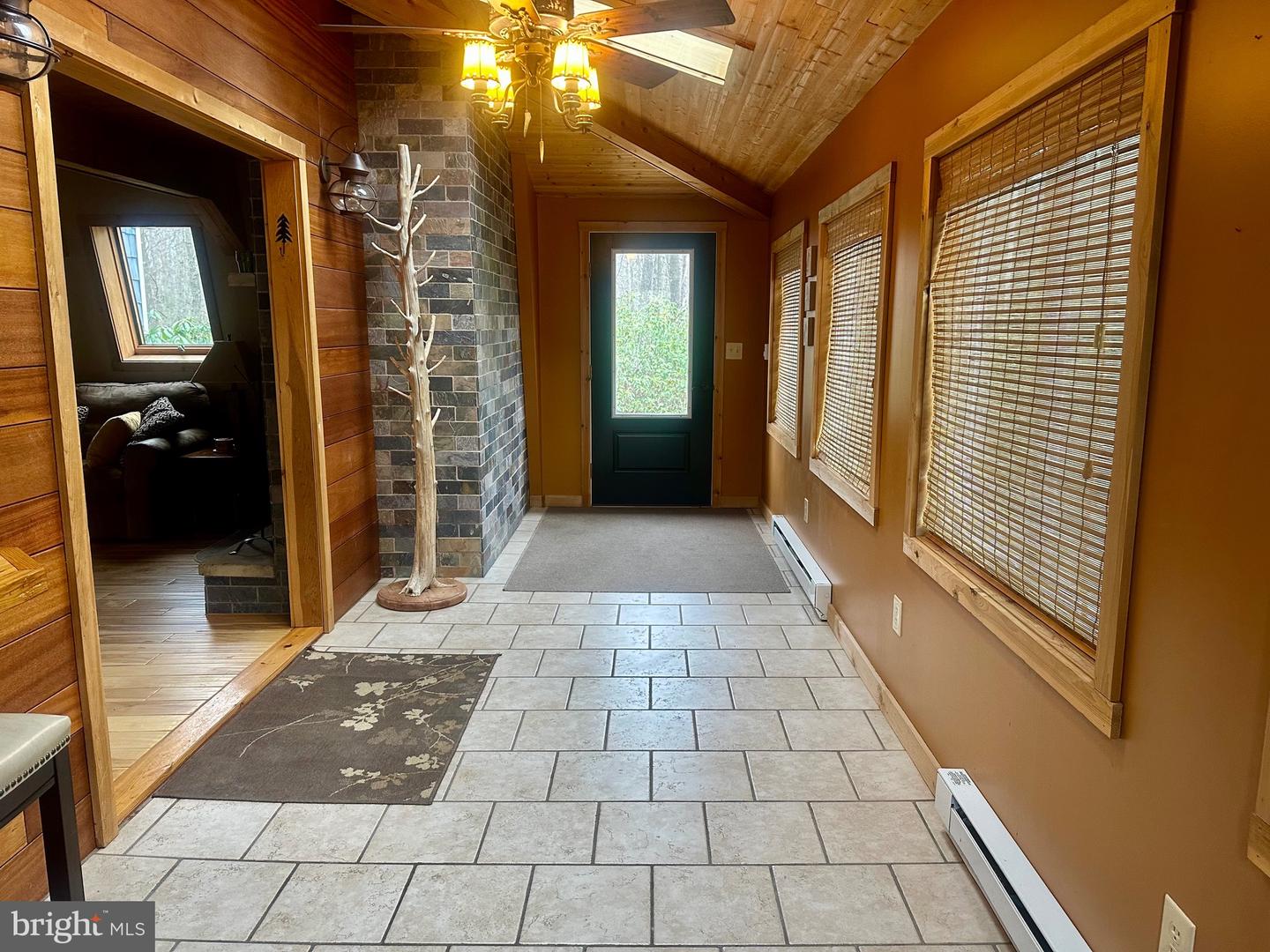 552 Black Oak Dr Property Photo 7