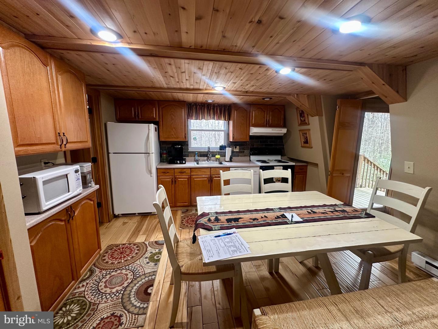 552 Black Oak Dr Property Photo 17