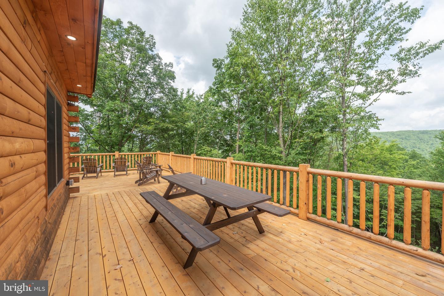 828 N Camp Rd Property Photo 15