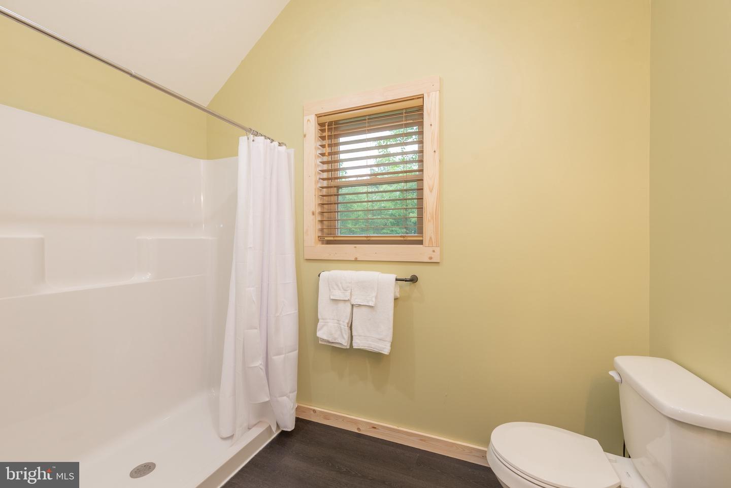 22 Taylor Ln Property Photo 27