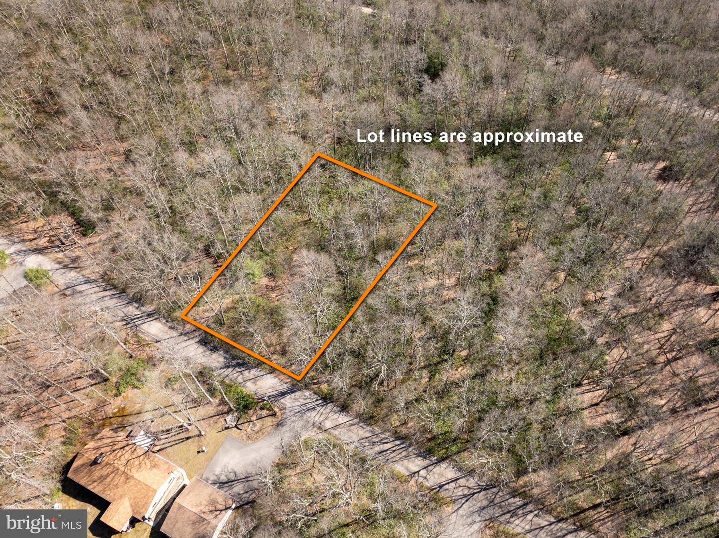 21 Bear Dr E Property Photo 3