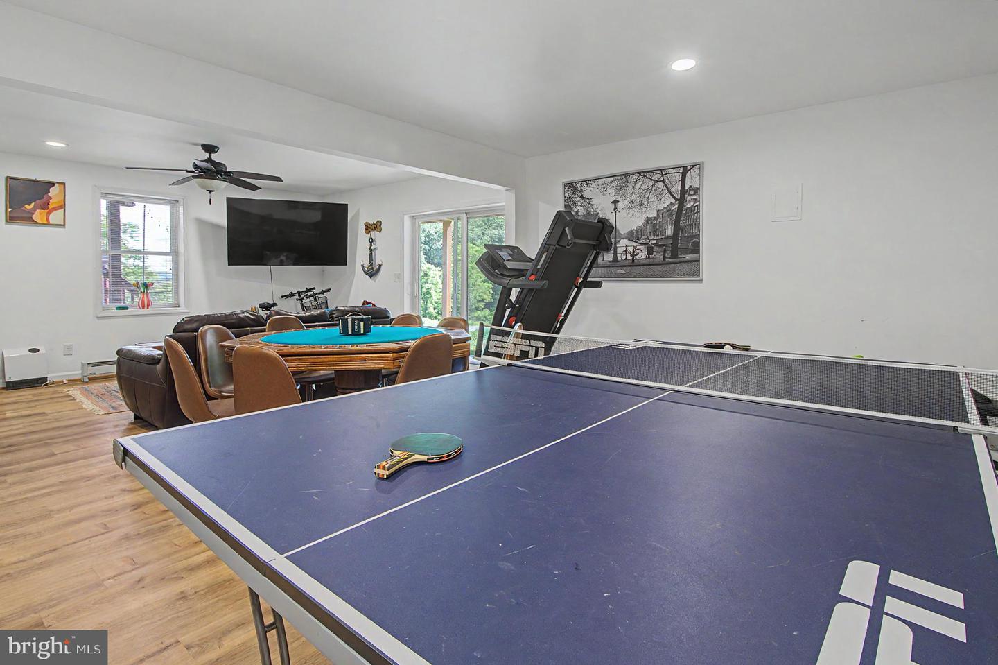 208 Smiley Face Ln Property Photo 17