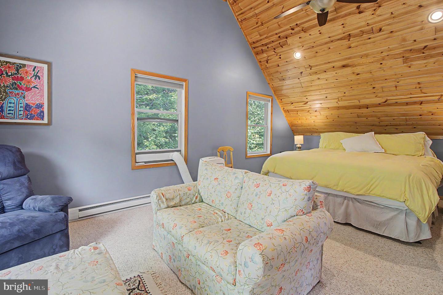 208 Smiley Face Ln Property Photo 26