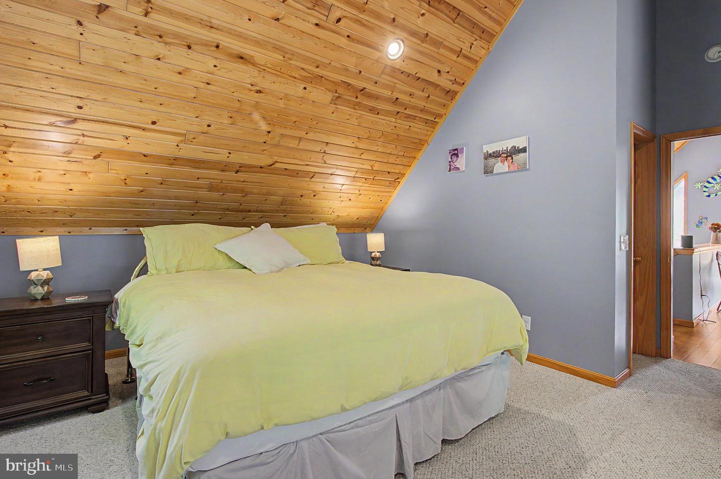 208 Smiley Face Ln Property Photo 31