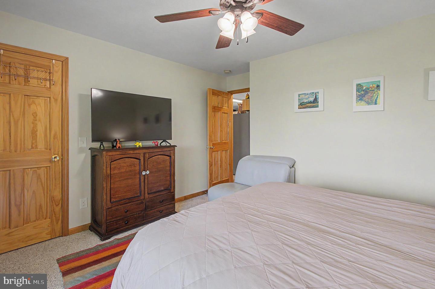 208 Smiley Face Ln Property Photo 44
