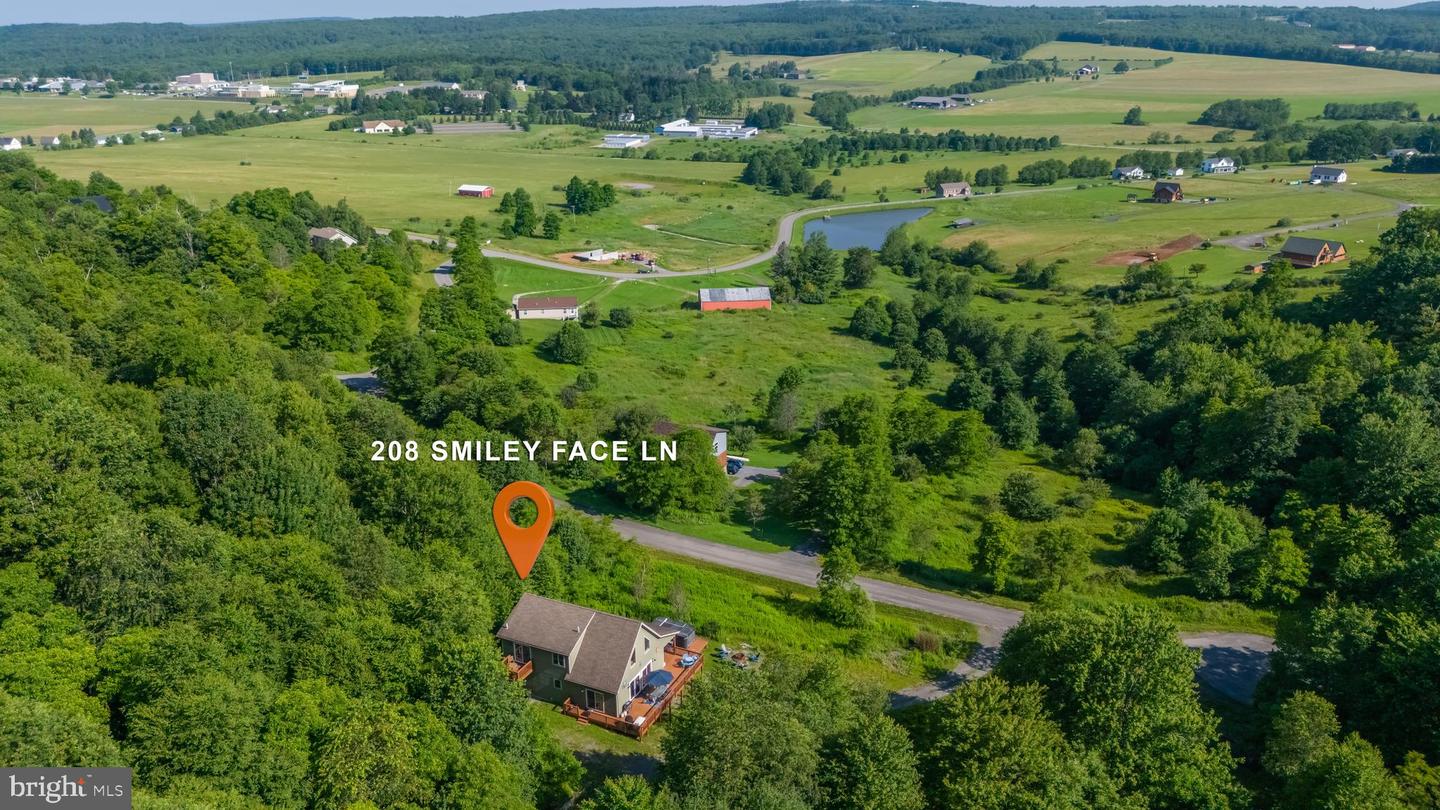 208 Smiley Face Ln Property Photo 65