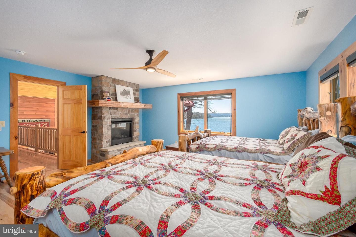 180 Glen Cove Rd Property Photo 44