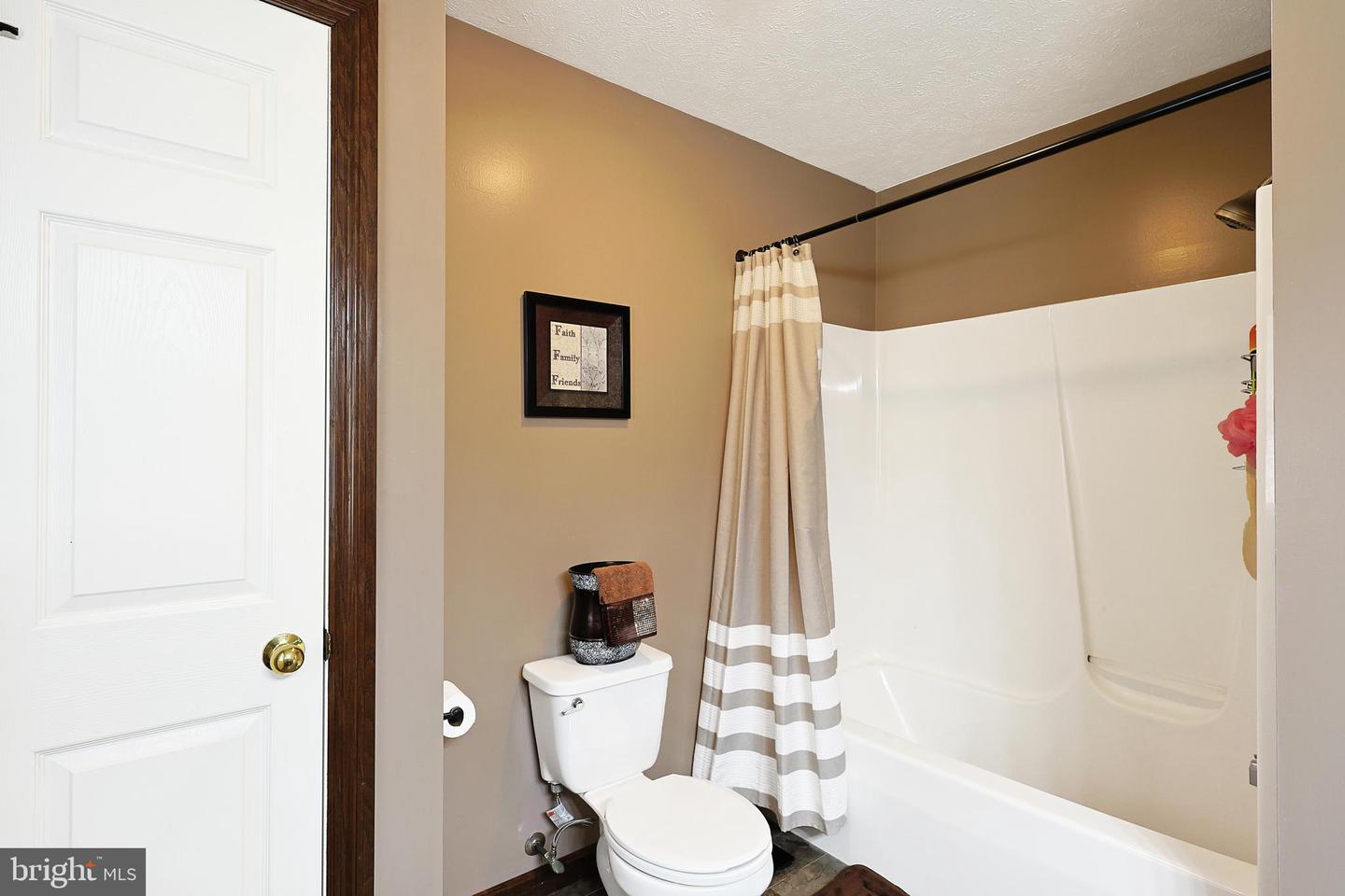 337 Laurel Wood Dr Property Photo 32