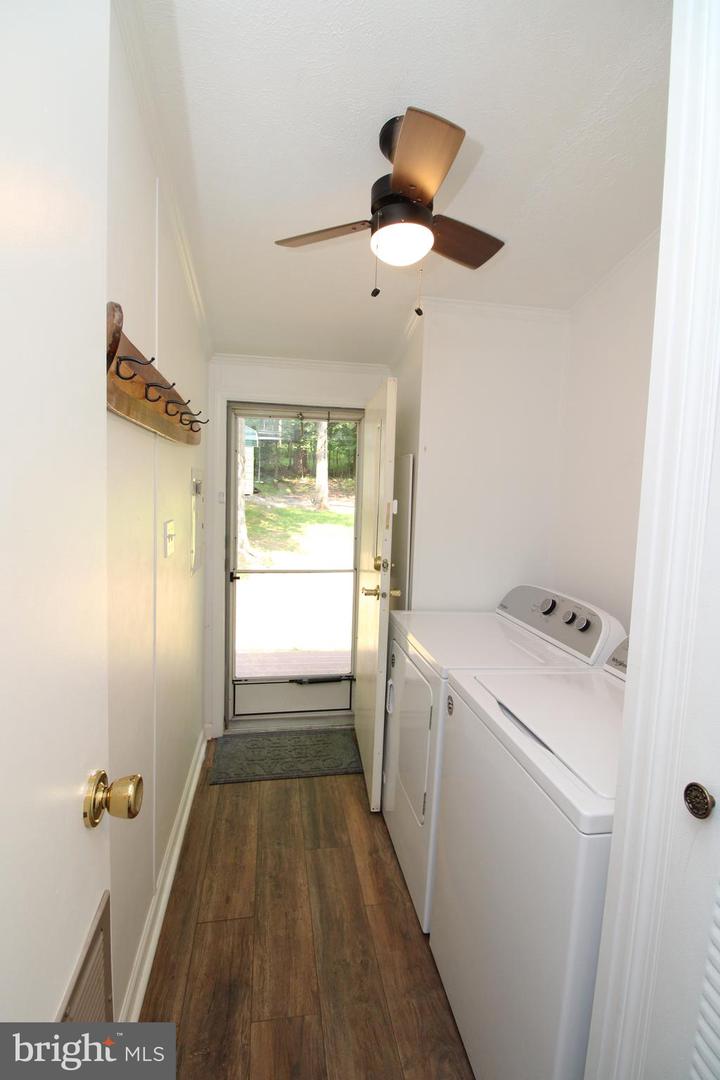 8956 Oakland Sang Run Rd Property Photo 56
