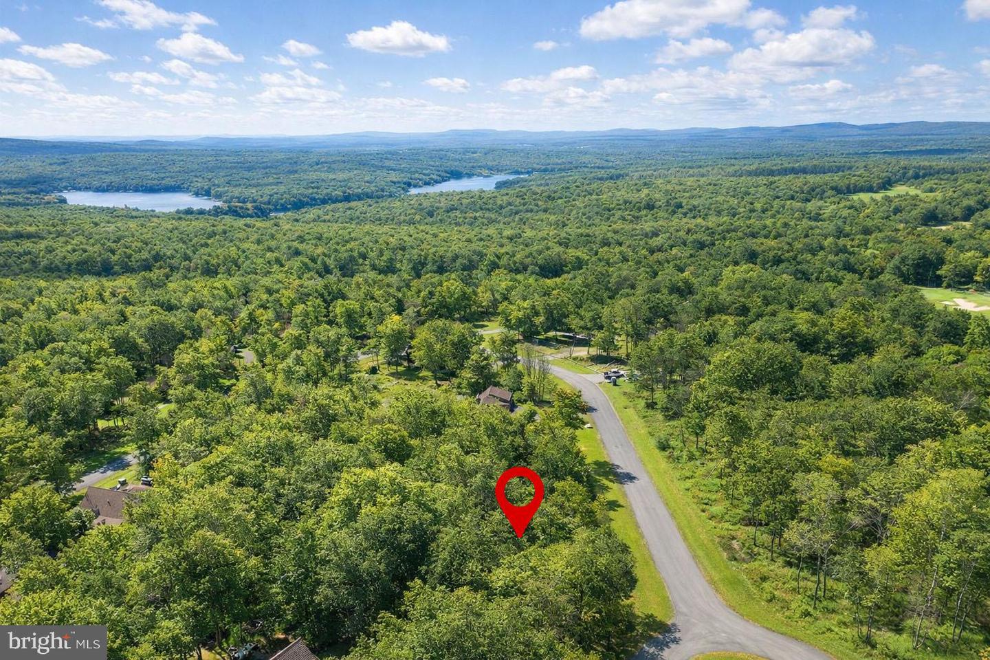 42 Sandstone Cir Property Photo 6